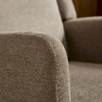Sillón decorativo color gris topo con orejeras, sillón tapizado con respaldo alto, asiento individual