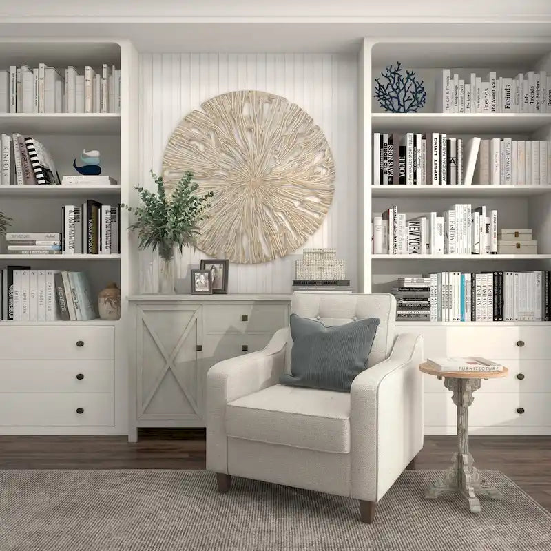 Mesa auxiliar redonda con acento de madera blanca y gris, base en X con detalles florales tallados, 1 persona
