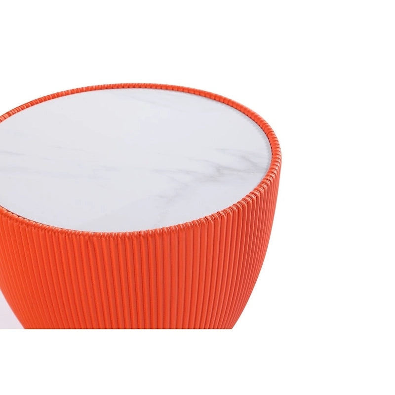Mesa auxiliar tapizada redonda – Piel sintética plisada y base dorada, 4 colores, 1 persona